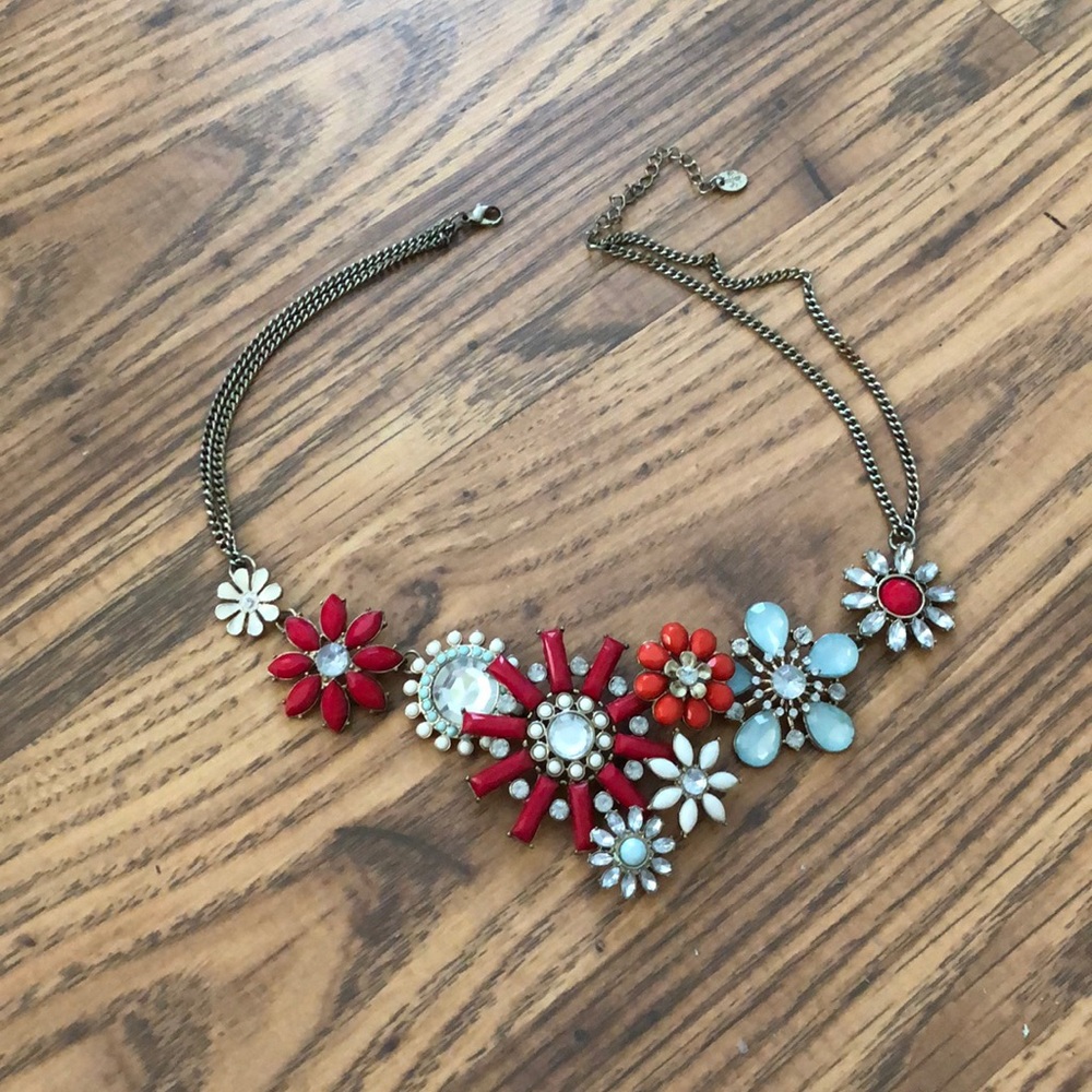 statement necklace